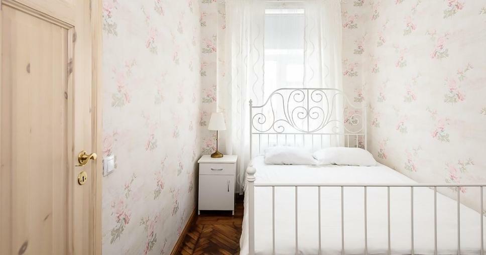 Roosi Apartment Parnu Bagian luar foto